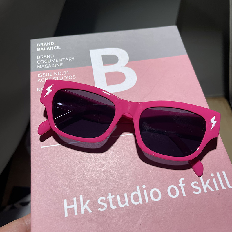 Wang Sulong Bird's Nest Concert Same Style Sunglasses for Men, High-End Summer Pink Colorful Sunglasses, Rose Red Wang Sulong Bird's Nest Concert Same Style Sunglasses for Men, High-End Summer Pink Colorful Sunglasses, Rose Red