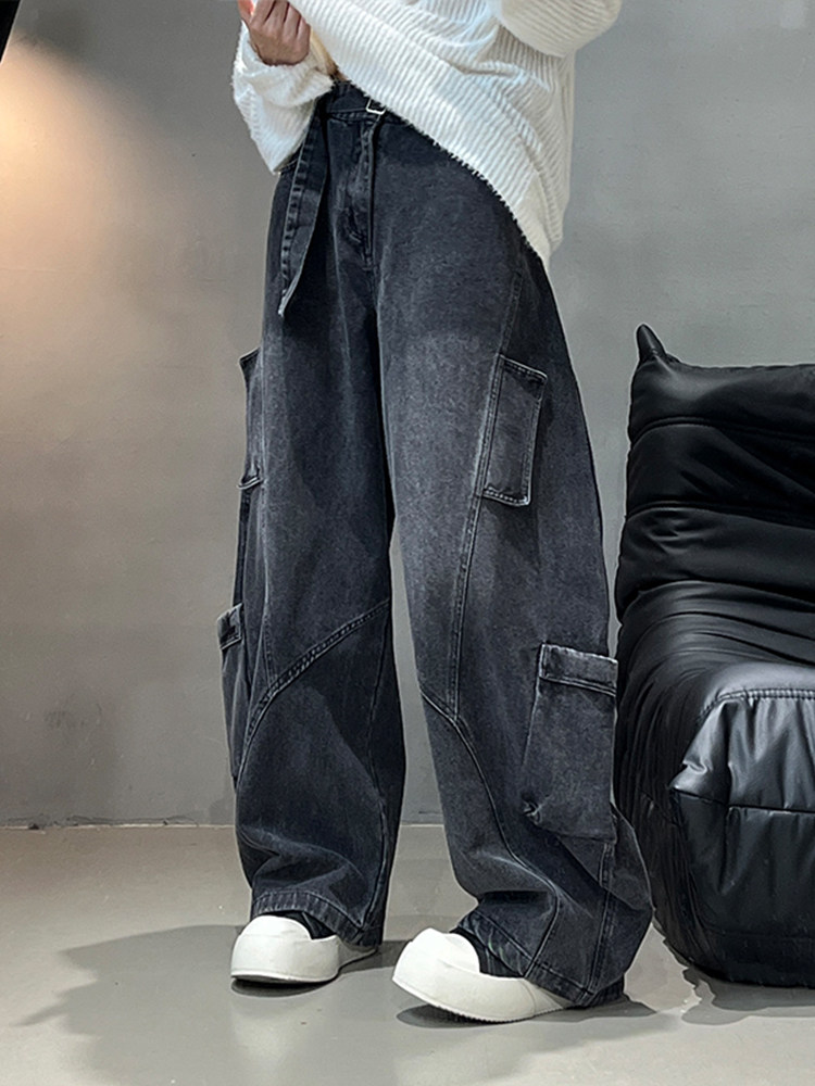 Washed Workwear-Style Curved Knife Jeans for Men, American Design with Multiple Pockets, Deconstructed Pants, Loose Wide-Leg Flared Pants