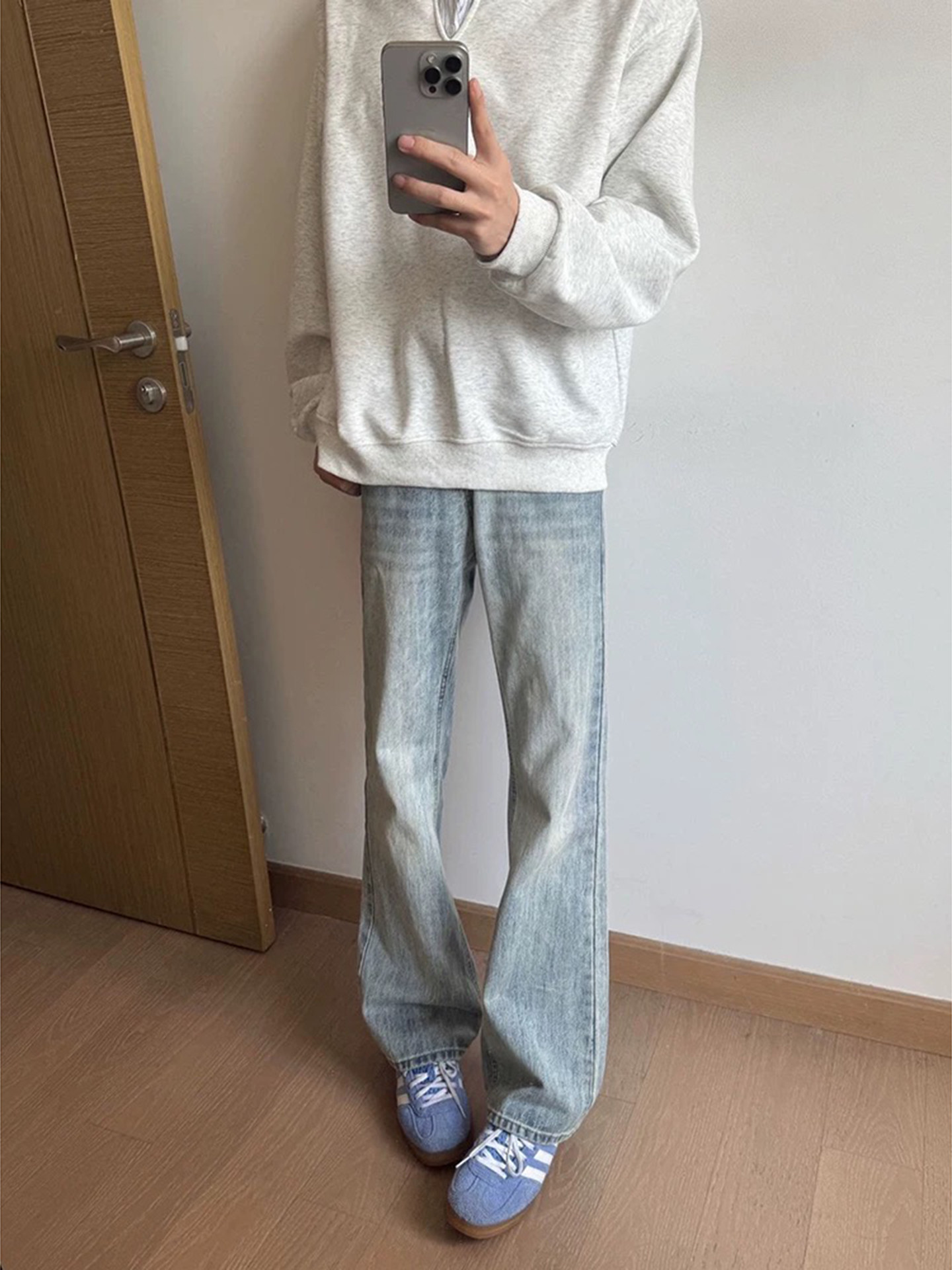 Light Blue American-Style Flared Jeans for Men and Women, Autumn and Winter Fleece-Lined Slim-Fit Pants, High-Waisted Narrow Straight-Leg Pants