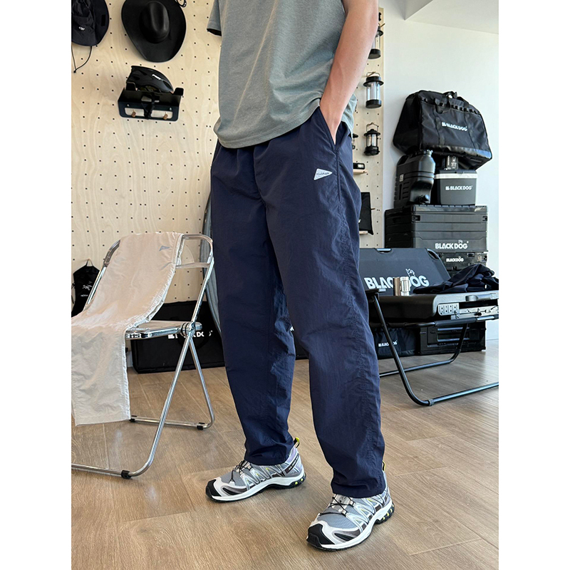 Navy Blue Softshell Three-Proof Tactical Pants for Men, Waterproof, Quick-Drying, Paratrooper Work Pants, Slightly Tapered American-Style Outdoor Hiking Pants