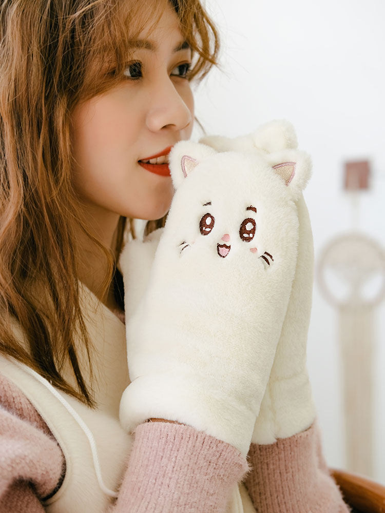 Gloves women's winter cute plus velvet warm Korean version of the student cartoon plush thickened cotton with fingers hanging neck anti-winter season