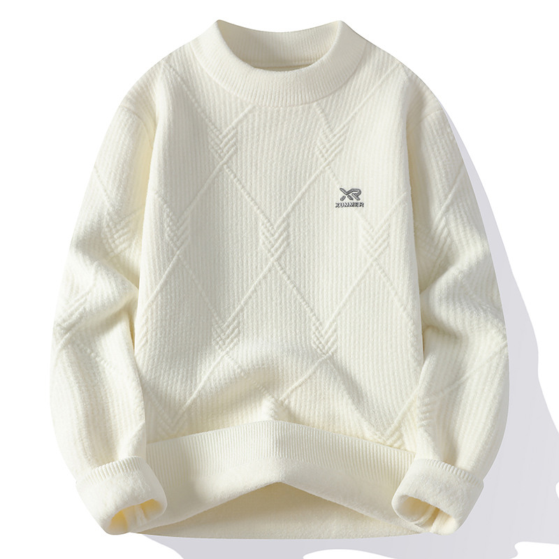 Chenille Sweater for Men, Autumn and Winter Korean Style, High-End White Knitwear, Thickened and Warm, Suitable as an Inner Layer Chenille Sweater for Men, Autumn and Winter Korean Style, High-End White Knitwear, Thickened and Warm, Suitable as an Inner Layer