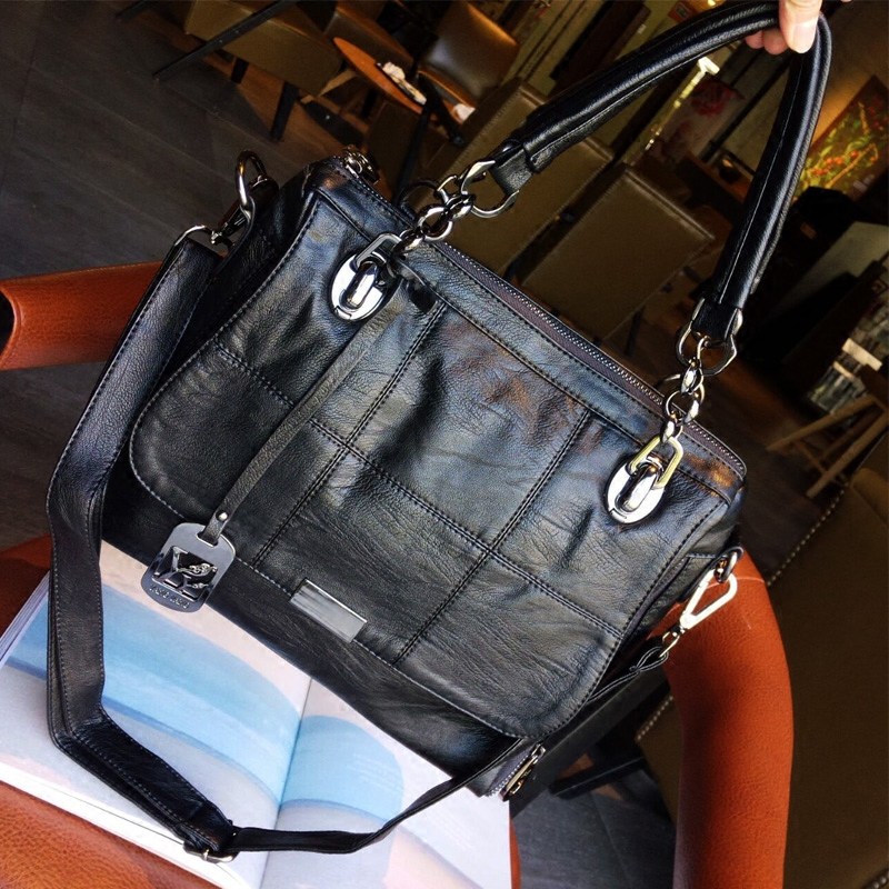 Genuine Leather Women Bag 2022 New Tide Head Layer Bull Leather Fashion Temperament Lady Superior feel Hand Inclined Satchel Bag