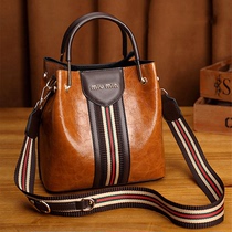 Bag Womens shoulder bag 2021 new trendy brand name shoulder Hand bag bucket bag large capacity leather womens bag