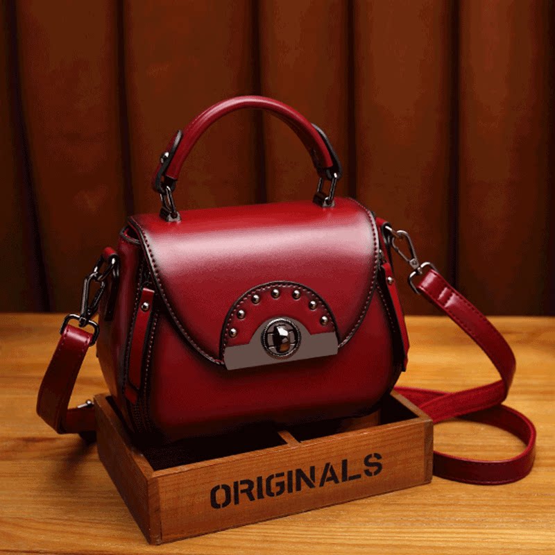 Bag women's messenger bag 2022 new trendy summer net red retro Western style single shoulder handbag simple leather small bag