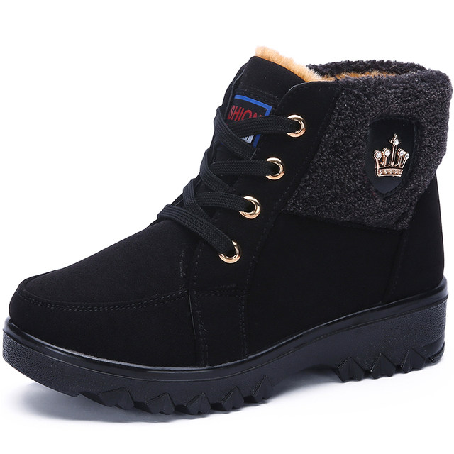 Winter new old Beijing cloth shoes for women, middle-aged and elderly thickened warm high-top mother's thick-soled non-slip women's short boots