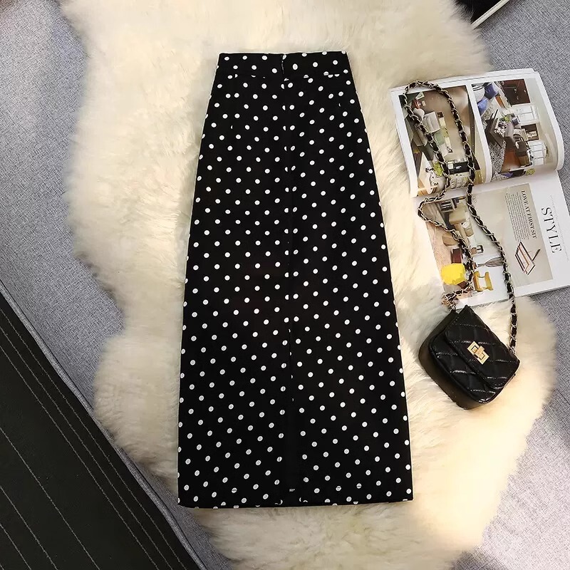 Black Polka Dot Skirt for Women, Spring and Summer 2026 New Style, Back Slit, Straight, Petite, Hip-Hugging, Mid-Length Skirt Black Polka Dot Skirt for Women, Spring and Summer 2026 New Style, Back Slit, Straight, Petite, Hip-Hugging, Mid-Length Skirt