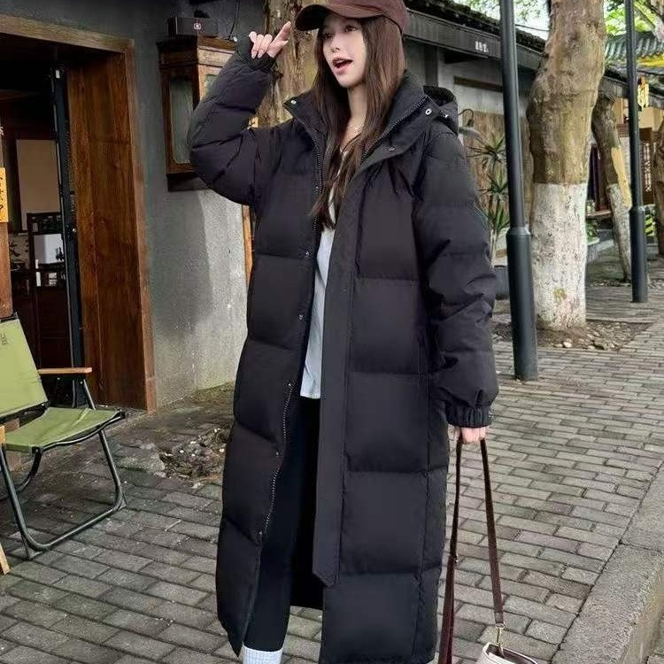 Long down Jacket, Black Long down Jacket over the Knee, Winter Couple's Coat for Men and Women, New Winter Style with Added down Padding Long down Jacket, Black Long down Jacket over the Knee, Winter Couple's Coat for Men and Women, New Winter Style with Added down Padding