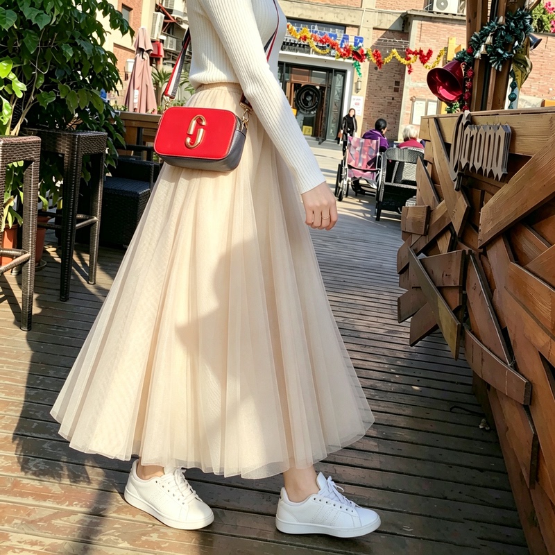 2026 Autumn New White Sheer Skirt Women's Long Skirt High-Quality Draped Mesh Skirt Autumn and Winter Long Skirt