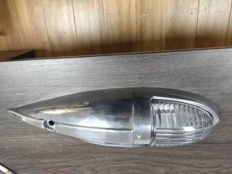 Catfish Lamp Aluminum Die-Cast Hino Canter Super Great Isuzu Giga Ud Truck Side Light Catfish Lamp Aluminum Die-Cast Hino Canter Super Great Isuzu Giga Ud Truck Side Light