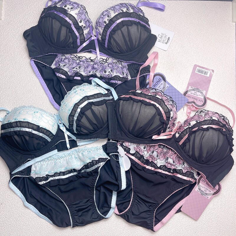Spot Japanese Genuine Sanrio Cinnamon Dog Kurome Melody Cute Sweet Girl No Steel Ring Intimates Set