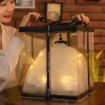 Birthday gifts for girls practical for girlfriends to send girlfriends exquisite special 18-year-old coming-of-age gift Valentines Day wedding dress model