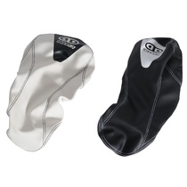 The hood of the Impact Naomi saddle