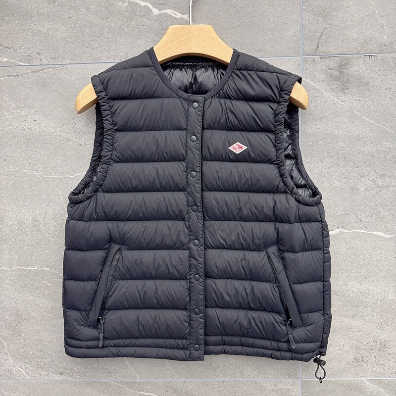Korean Style Small Red Label Lightweight down Vest for Women, Autumn and Winter 2026, Round Neck, Sleeveless, Warm down Vest, Versatile Vest, Trendy