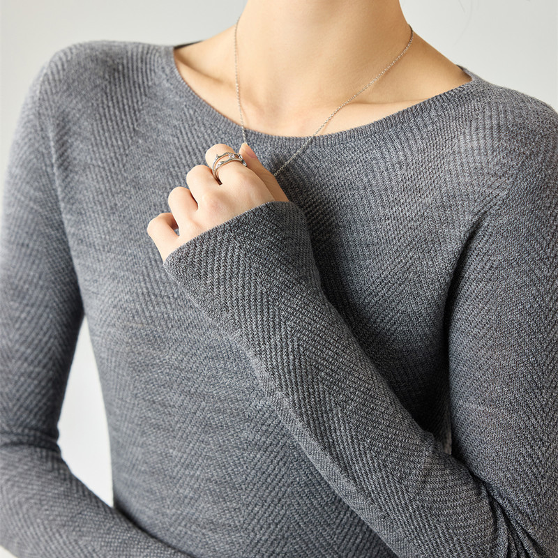 Yangzi Yarn Water Ripple Round Neck Pure Wool Sweater for Women, Fine Imitation Cashmere Base Layer Seamless Pullover Knit Sweater Yangzi Yarn Water Ripple Round Neck Pure Wool Sweater for Women, Fine Imitation Cashmere Base Layer Seamless Pullover Knit Sweater
