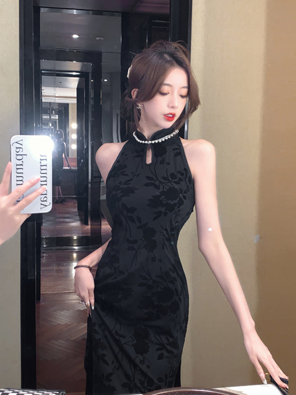 Hepburn-Style Velvet High-End Cheongsam, Elegant Summer Long Slim-Fit Sleeveless Little Black Dress, Slimming and Mature Dress Hepburn-Style Velvet High-End Cheongsam, Elegant Summer Long Slim-Fit Sleeveless Little Black Dress, Slimming and Mature Dress