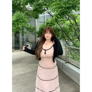 Dese's soft candy pure lust style ຊຸດສາມຊິ້ນທີ່ມີ lace suspenders ສີດໍາແຂນຍາວເສື້ອກັນແດດແລະກະໂປງຍາວ temperament
