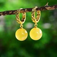 Оригинальное янтарное украшение-шарик, серьги из воскового агата, простой и элегантный дизайн