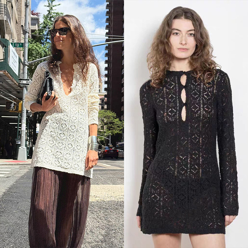 Meiding ~ French Style 2025 Early Autumn New Style Accessible Luxury Chic Crocheted Cut Out Round Neck Three-Button Mini Dress 2