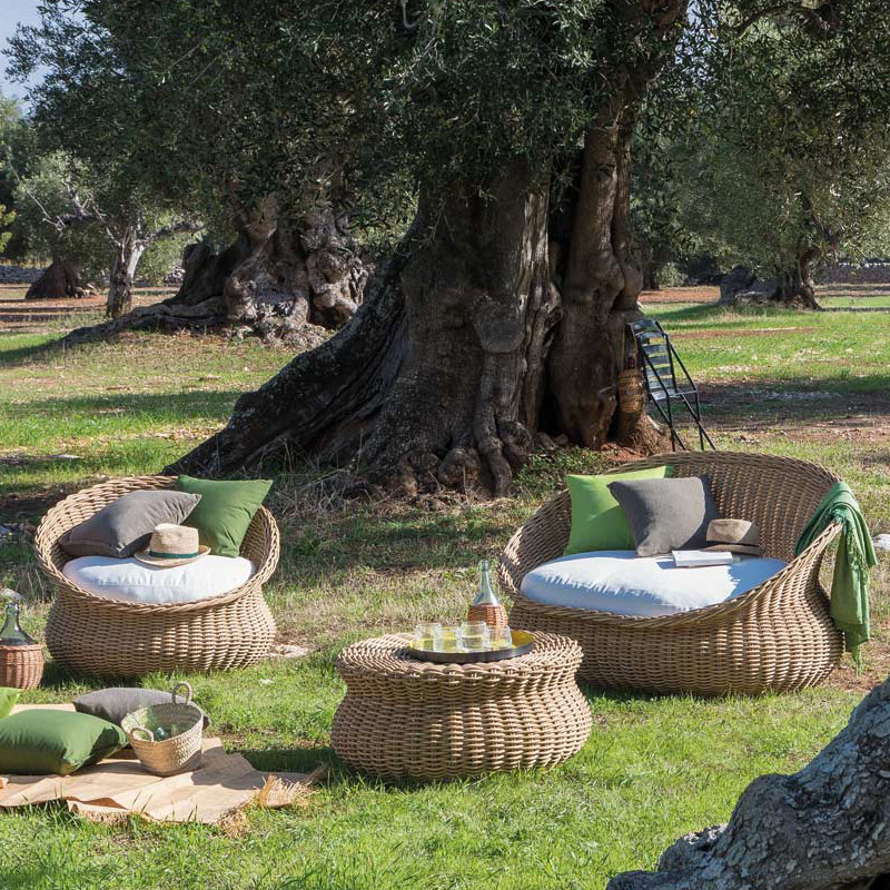 Rattan sofa outdoor courtyard lounge chair rattan chair terrace sofa Nordic curved rattan sofa waterproof sunscreen rattan coffee table