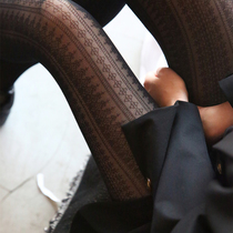 40D foreign trade retro vertical stripe Sexy lace jacquard beauty legs Conspicuated Black Silk Stockings Slim half overdraft pantyhose