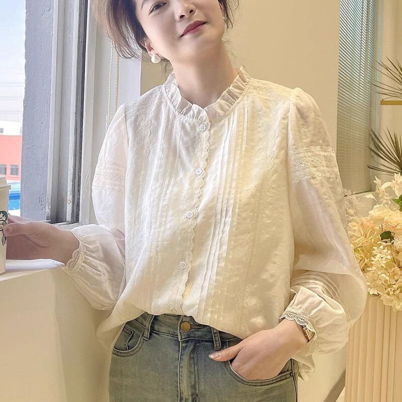 High-End Lace-Trimmed Long-Sleeved Shirt for Women, Spring and Autumn Loose-Fitting French-Style Top, Fashionable and Elegant Blouse, White Shirt