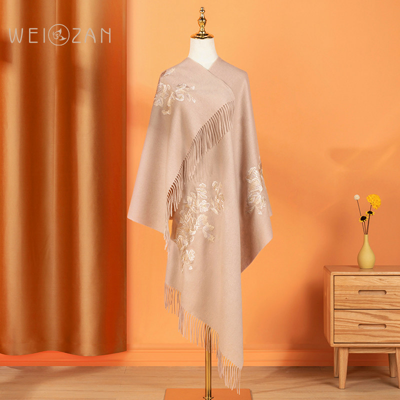 Spring and autumn wool cashmere scarf women's mother's qipao shawl wedding clothes with her mother-in-law The cloak cloak is set up for a big high-end