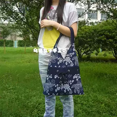 Wuzhen Yuanchuang blue calico women's handbag chicken heart bag shoulder bag shoulder bag ethnic style casual bag satchel