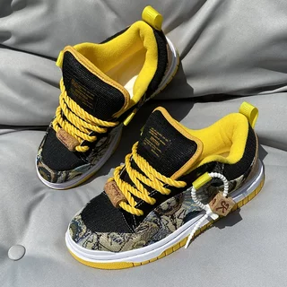 Wanshi thick tongue bread shoes co-branded knu skool yellow cartoon bear autumn and winter new men's and women's shoes