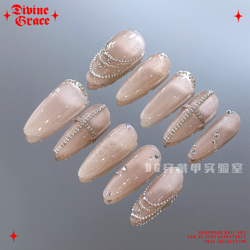 [Hot Girl Nail Art] Korean-Style Lace Nude Color Studded Cross Nail Art/Original High-Quality Handmade Press-On Nails