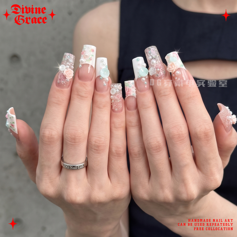 【Berry Bubble】Vintage Millennium Rose Rhinestone Summer Manicure/High-End Handmade Stunning Wearable Nails 【Berry Bubble】Vintage Millennium Rose Rhinestone Summer Manicure/High-End Handmade Stunning Wearable Nails
