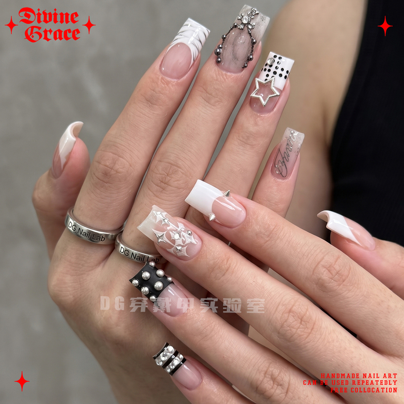 [Star Cross] Polka Dot Rivet French Summer New Style Nail Art High-End Handmade Stunning Wearable Nails