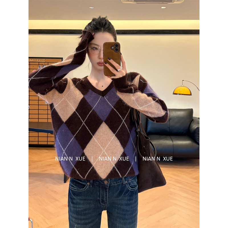 Nian N Xue Argyle Diamond Pattern Cashmere Wool Blend Casual Style Knitted Long-Sleeve Pullover Sweater for Women Nian N Xue Argyle Diamond Pattern Cashmere Wool Blend Casual Style Knitted Long-Sleeve Pullover Sweater for Women