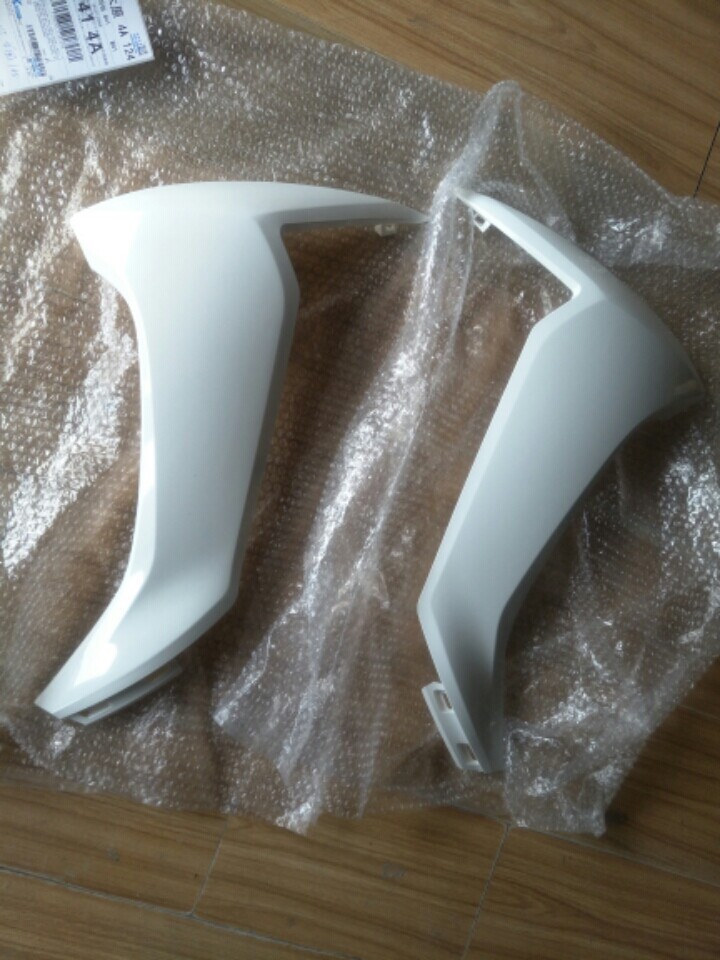 Lin Haishan Ye elegant LH100T-12 locomotive shell front and rear edge strips front wall shell accessories