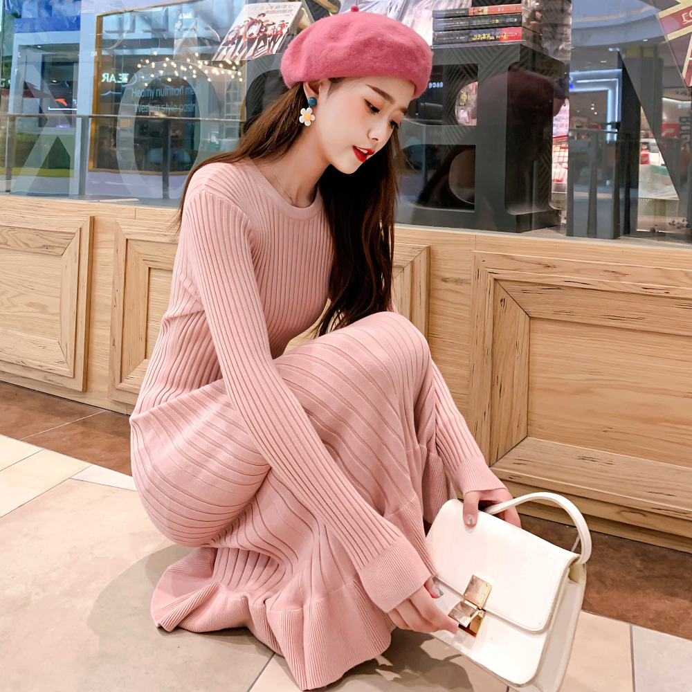 2022 new game-changing sweaters undercoat long dresses with a slim mid-length version of the knitted foreign dress