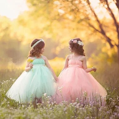 Cho thuê bán quần áo nhiếp ảnh trẻ em cha mẹ trẻ em hoa handmade làm mới váy đầm trang phục váy tutu đầm trẻ em cao cấp