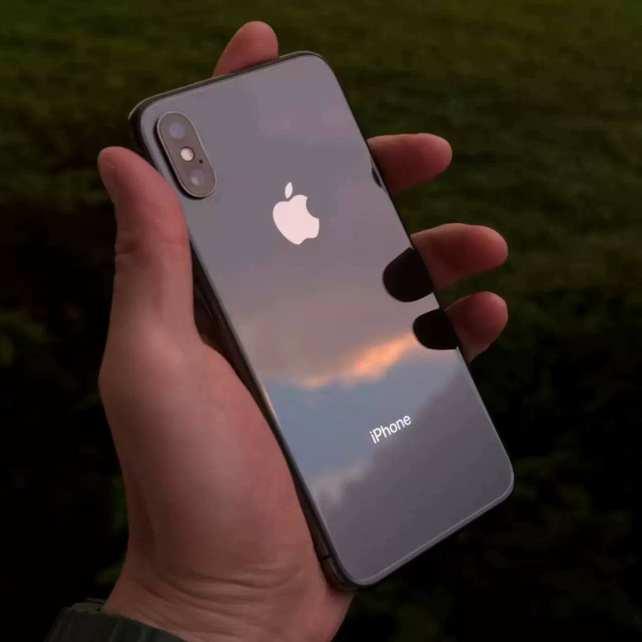 Телефон Apple iPhone X, 4G (всех сетей), варианты 64/256 ГБ, Face ID и Wi‑Fi/сим‑версии
