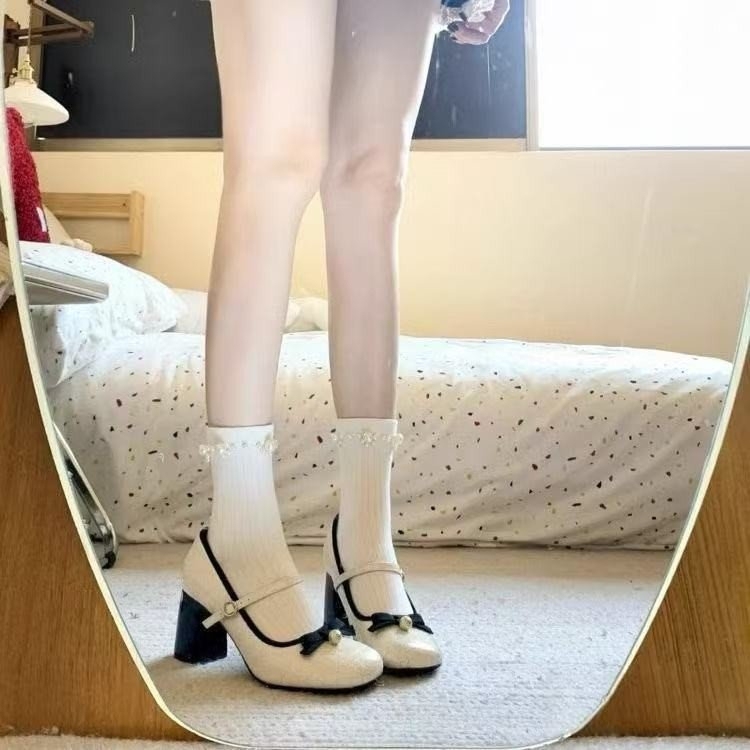 Chunky Heel Mary Jane Shoes for Women 2026 New Spring and Autumn French Style Stunning Pearl Shoes to Match Skirts, Comfortable High Heels