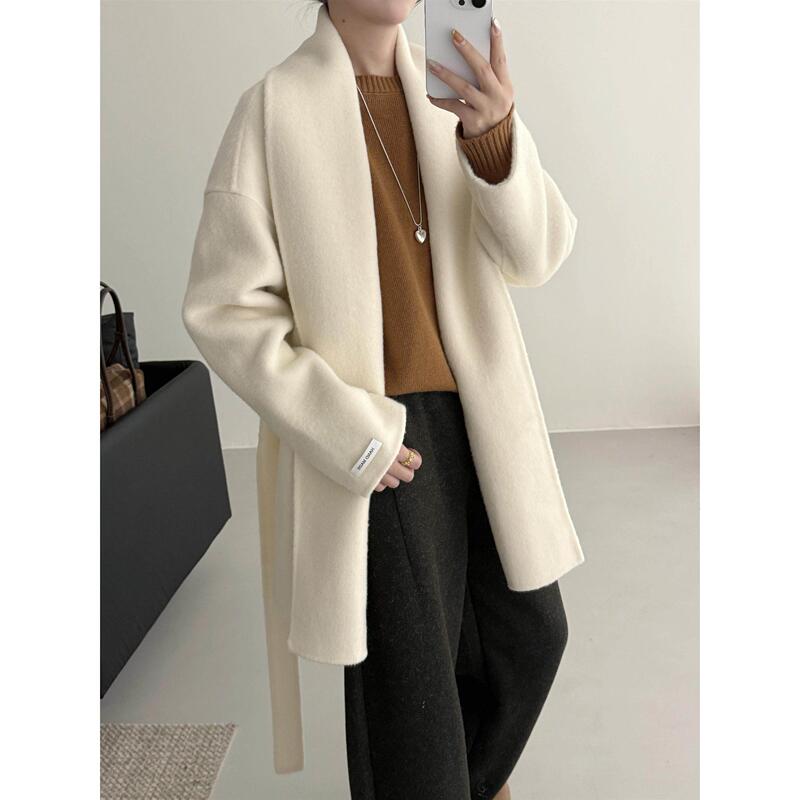 Old Money Style Pure White Double-Sided 100% Wool Coat for Women, Autumn/Winter 2026, Hooded Cape, Elegant Woolen Outerwear 0238
