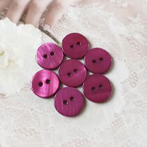 Round two-eyed purple shell button flat pearl shell buckle decorative button silk pajamas shirt dress buckle