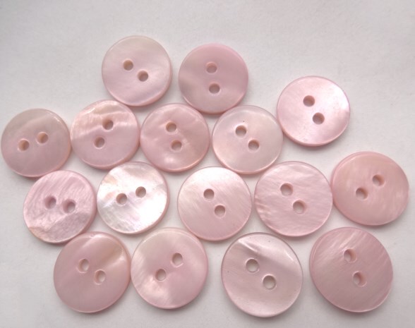 Button Specialty Store Natural Shell Buttons Two-Hole Flat Pink Buttons for Shirts and Dresses Real Shell Buttons