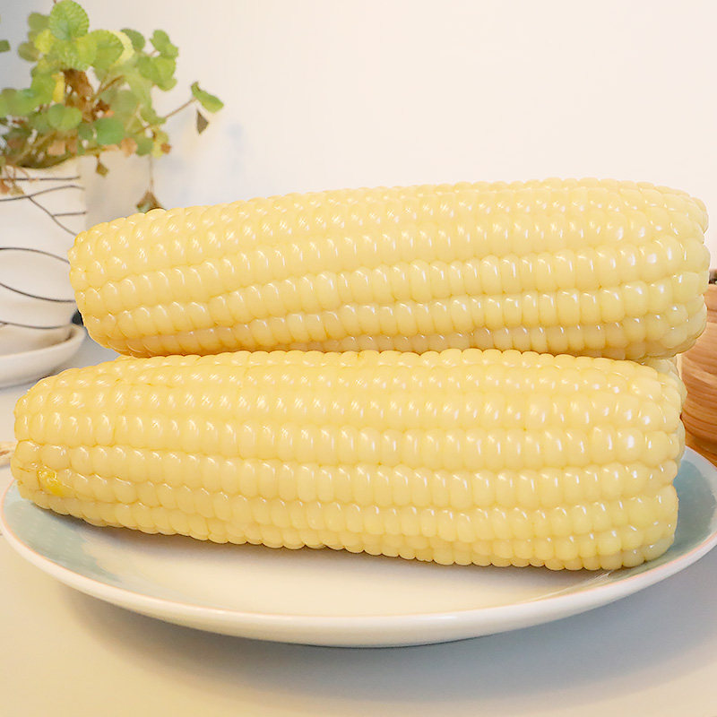 宇千 黑龙江 甜糯粘玉米棒 200g*8根 天猫优惠券折后￥15.8包邮（￥30.8-15）