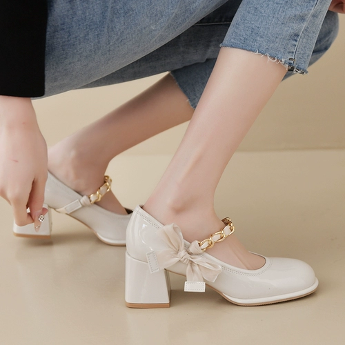 Высокие туфли с бантиком, коллекция 2023