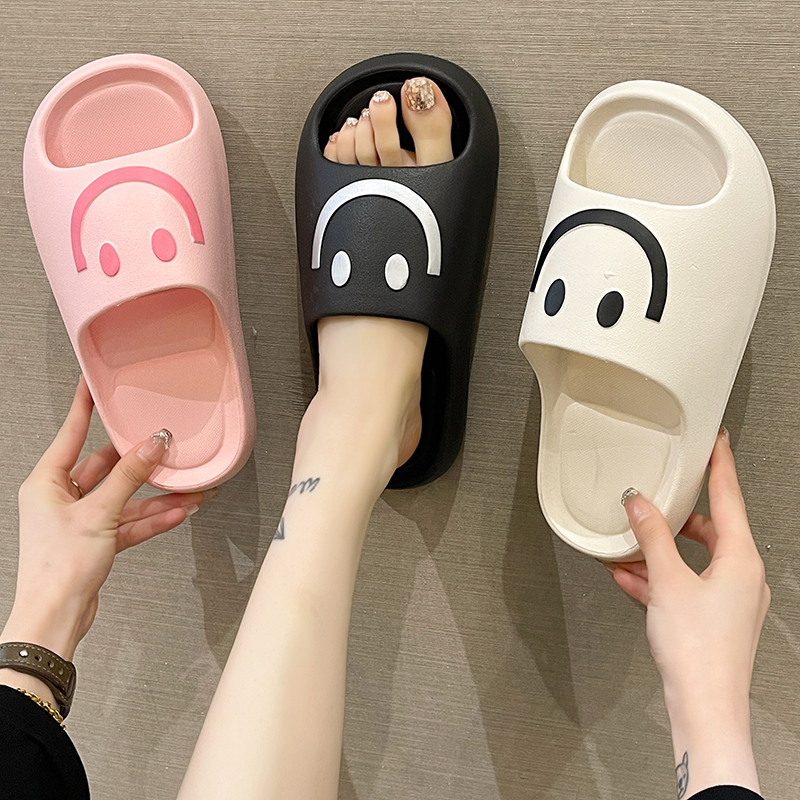 New Style Sandals for Women, Summer Outdoor Wear, Cute Smiling Face, Couple Home Indoor Non-Slip Thick-Soled Bathroom Shower Slippers