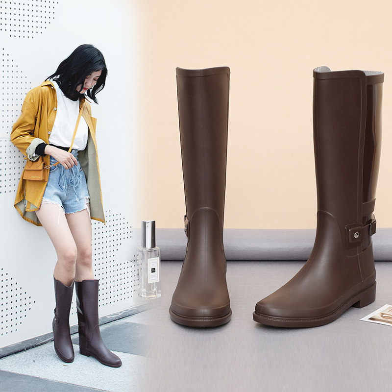 Outside wearing rainshoes female high-tube autumn and winter fashion rainboots female adult long tube watershoes lady anti-slip shoes Martin boots