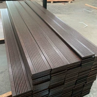 На открытом воздухе с высоким уровнем устойчивого бамбукового деревянного пола сад ландшафт на открытом воздухе тяжелый бамбук и деревянный пол Глубокий углерод