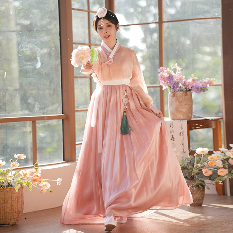 Korean Traditional Clothing for Women, Korean Court Costume, Traditional Korean Clothing, Dae Jang Geum (Korean Historical Drama) Costume, Ethnic Dance Performance Costume, Travel Photography
