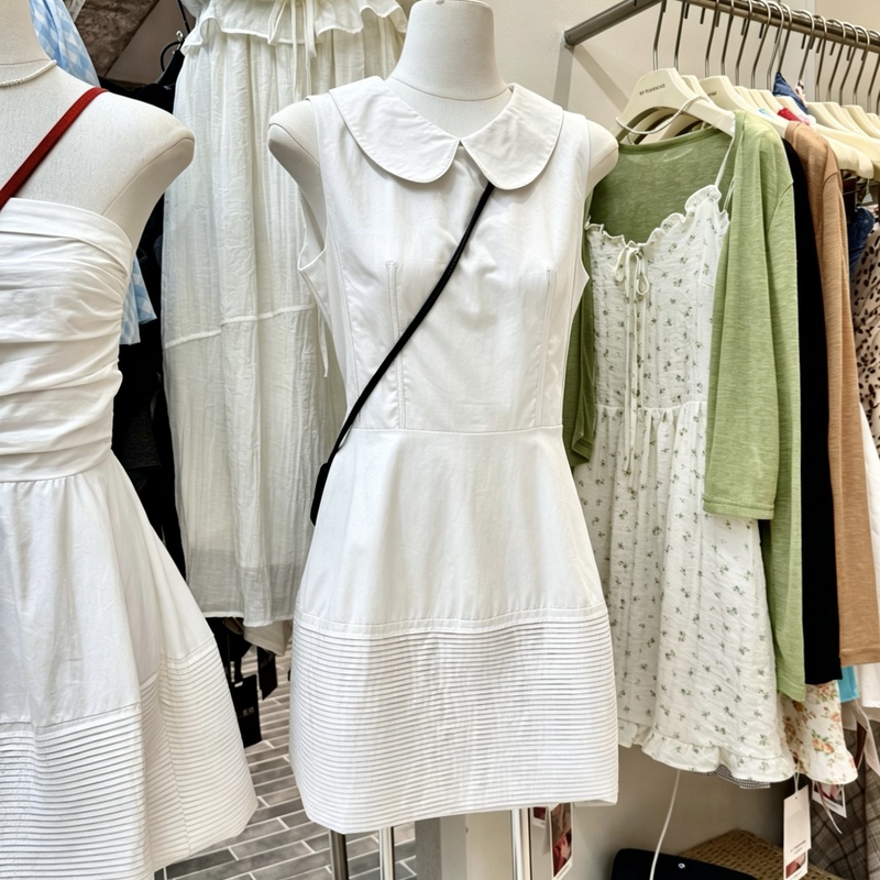 Korean-Style Sweet Doll Collar Sleeveless Dress for Women, Summer Simple Design, Petite Size, Age-Reducing Floral Dress