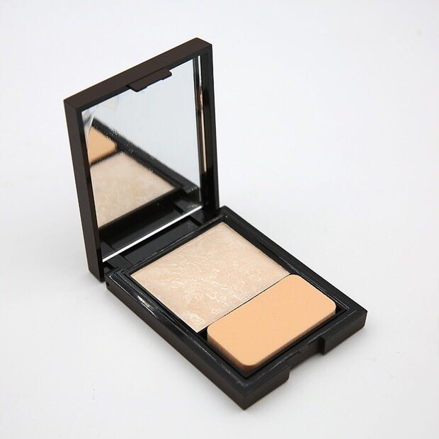 JUSTMAKE Jasmark K12 Bột làm từ tính Jiasi Mark Control Oil Honey Powder Makeup Concealer Matte - Bột nén phấn phủ the face shop