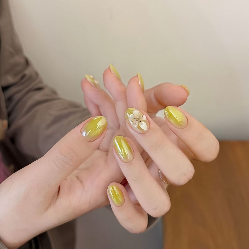 Summer Atmosphere, Simple and Exquisite Carving, Pure Handmade Wearable Nails, Short Style, Whitening Effect, High-End Feel, Fake Nail Tips